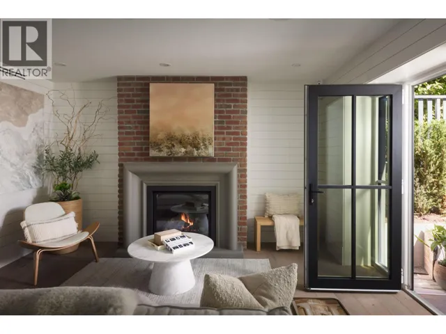 5589 MACKENZIE STREET, Vancouver, British Columbia V6N1H1