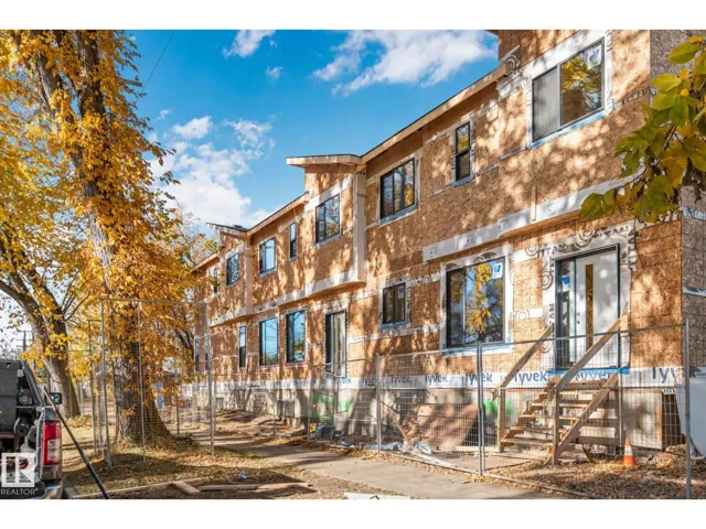 12303 106 ST NW NW, Edmonton, Alberta T5G2S3