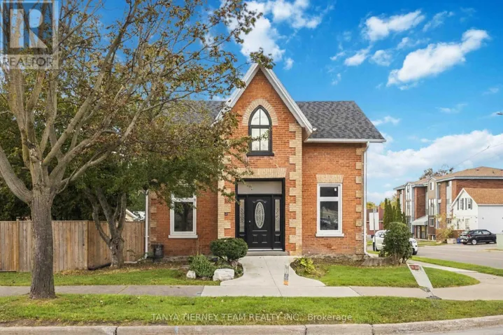 168 CENTRE STREET S, Oshawa (Central), Ontario L1H4A6