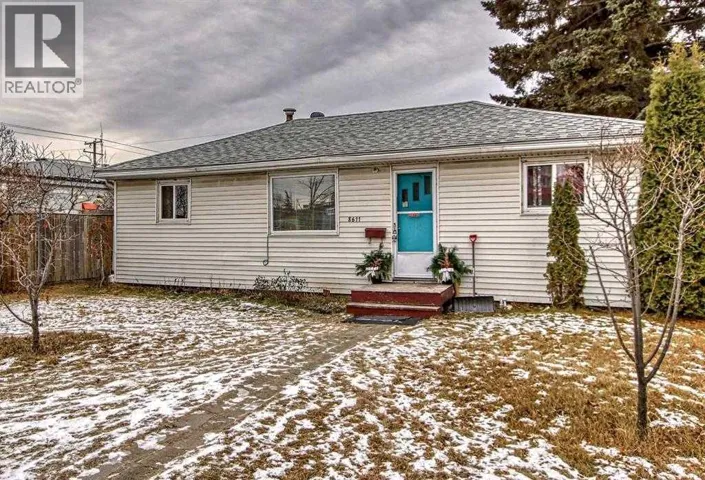 8611 47 Avenue NW, Calgary, Alberta T3B2A1