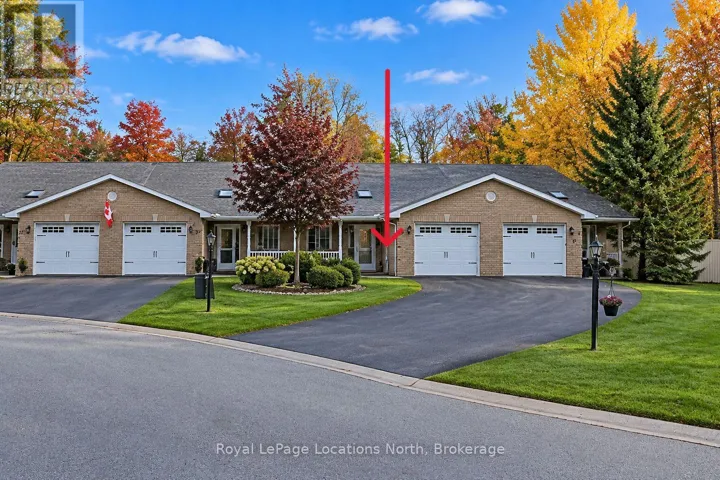 19 Meadow Lane - 2nd unit from right