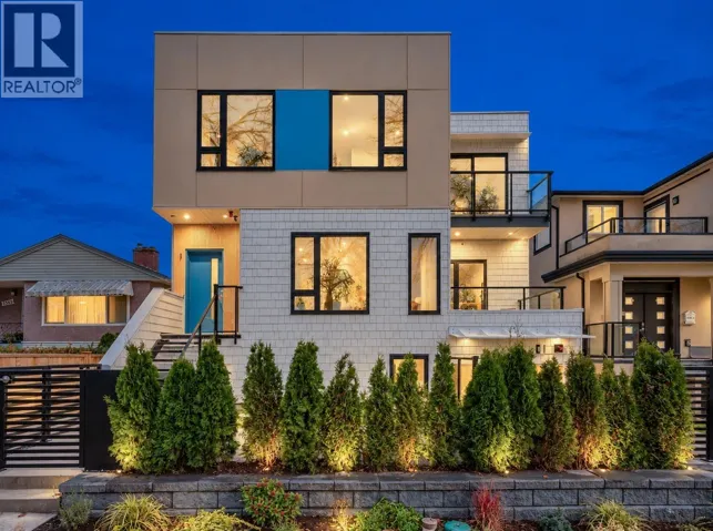 3389 PRICE STREET, Vancouver, British Columbia V5R5P8