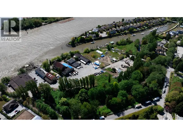 7520 BALACLAVA STREET, Vancouver, British Columbia V6N0A3