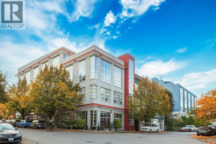 311 272 E 4TH AVENUE, Vancouver, British Columbia V5T4S2