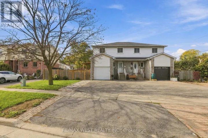 12 WAVERLY STREET S, Oshawa (Vanier), Ontario L1J5T7