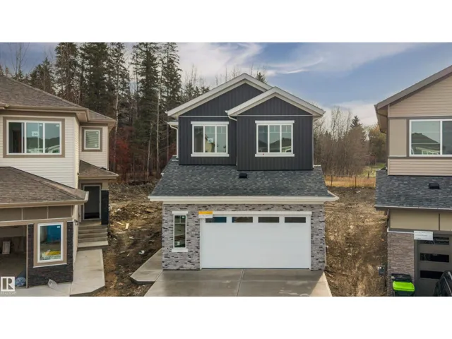 32 MEADOWGROVE LD, Spruce Grove, Alberta T7X0W2
