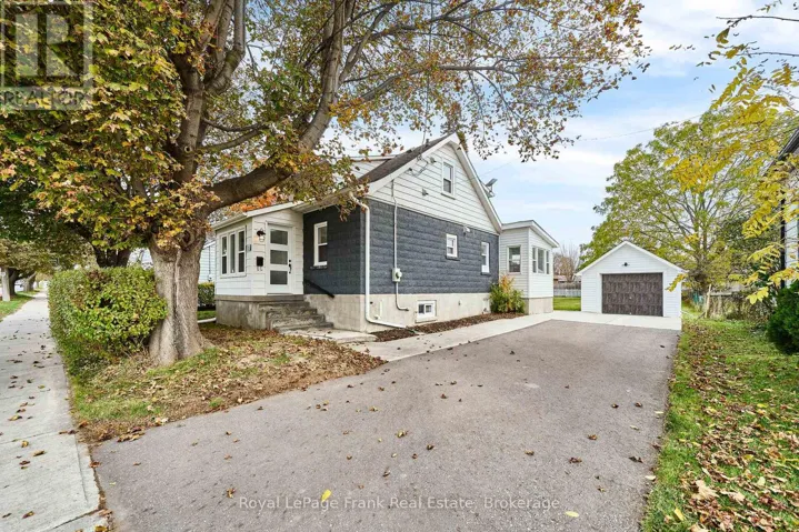 115 LIBERTY STREET S, Clarington (Bowmanville), Ontario L1C2P2
