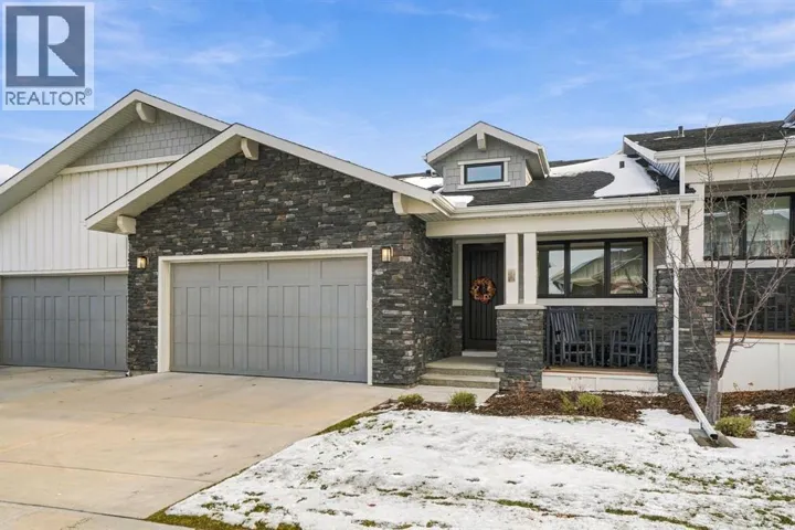 42 Crestridge Bay SW, Calgary, Alberta T3B6H2