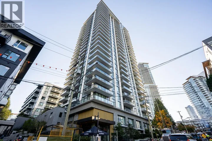 710 626 CLAREMONT STREET, Coquitlam, British Columbia V3J0T1