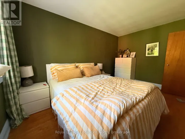 780
