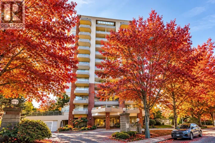 403 728 FARROW STREET, Coquitlam, British Columbia V3J3S6