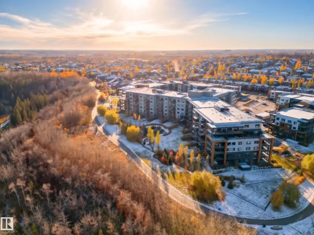 #122 7463 May CM NW, Edmonton, Alberta T6R0X1