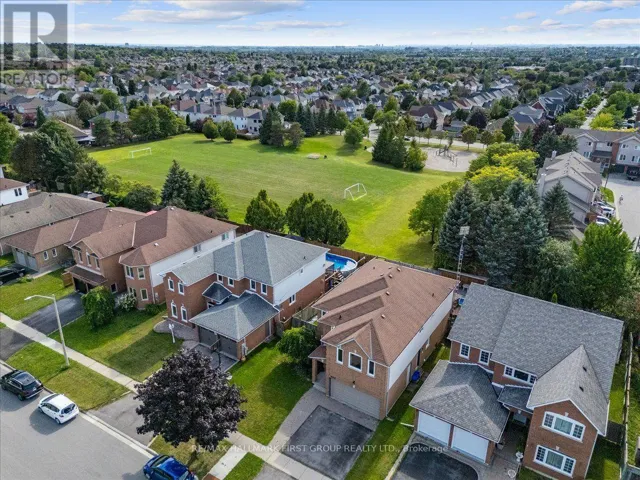 989 DEER VALLEY DRIVE, Oshawa (Northglen), Ontario L1J8N2