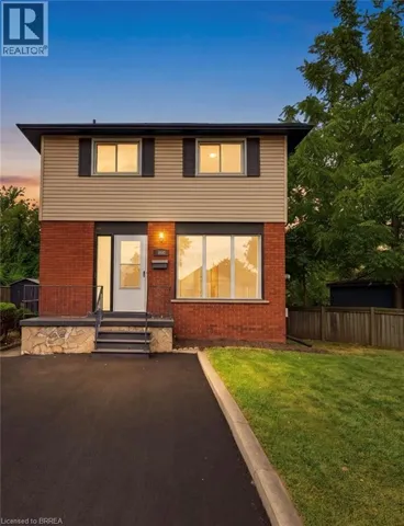805 TATE Avenue, Hamilton, Ontario L8H6M1
