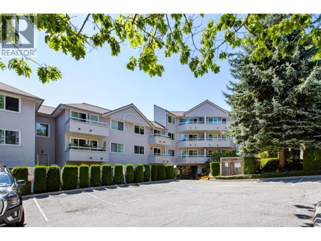 310 450 BROMLEY STREET, Coquitlam, British Columbia V3K6S5
