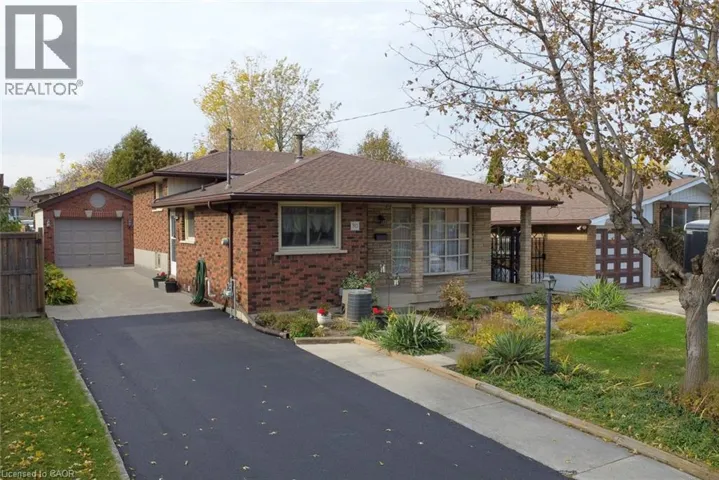 30 NORTHGATE Drive, Hamilton, Ontario L8T2Y7