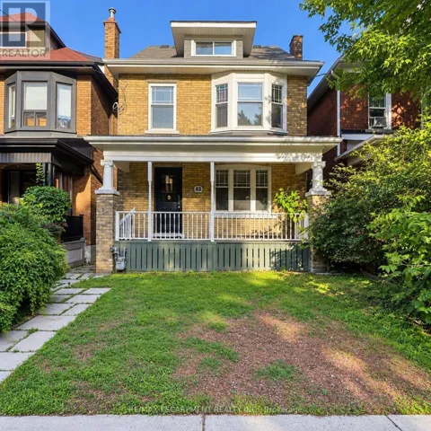 33 CEDAR AVENUE, Hamilton (Blakeley), Ontario L8M3A6