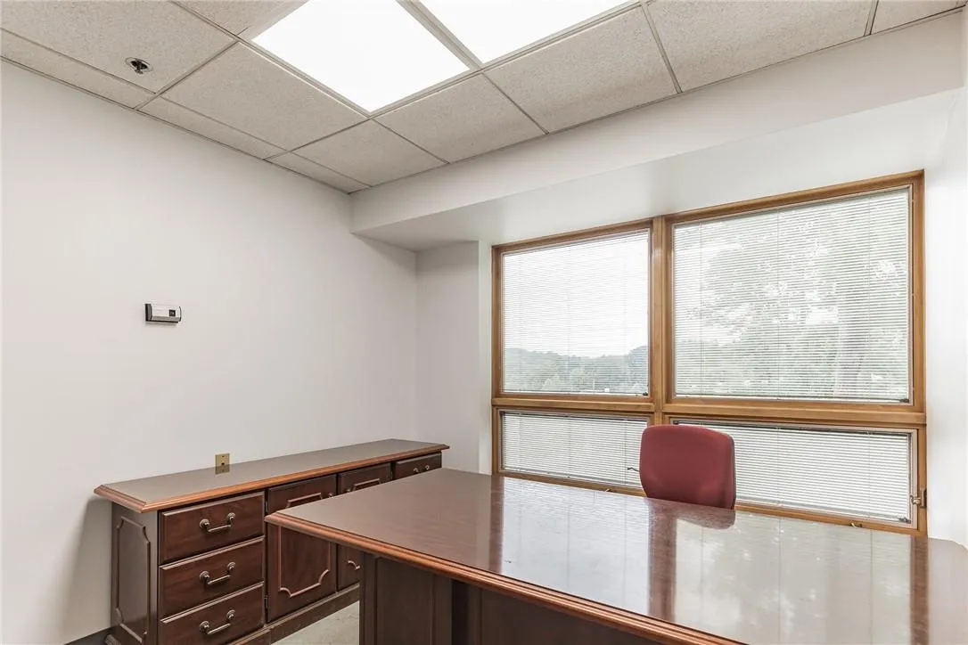 301 Old Tarrytown Road, Greenburgh, NY, ,Commercial Lease,Idx,Old Tarrytown,0,H6156812 301 Old Tarrytown Road, Greenburgh, NY, ,Commercial Lease,Idx,Old Tarrytown,0,H6156812