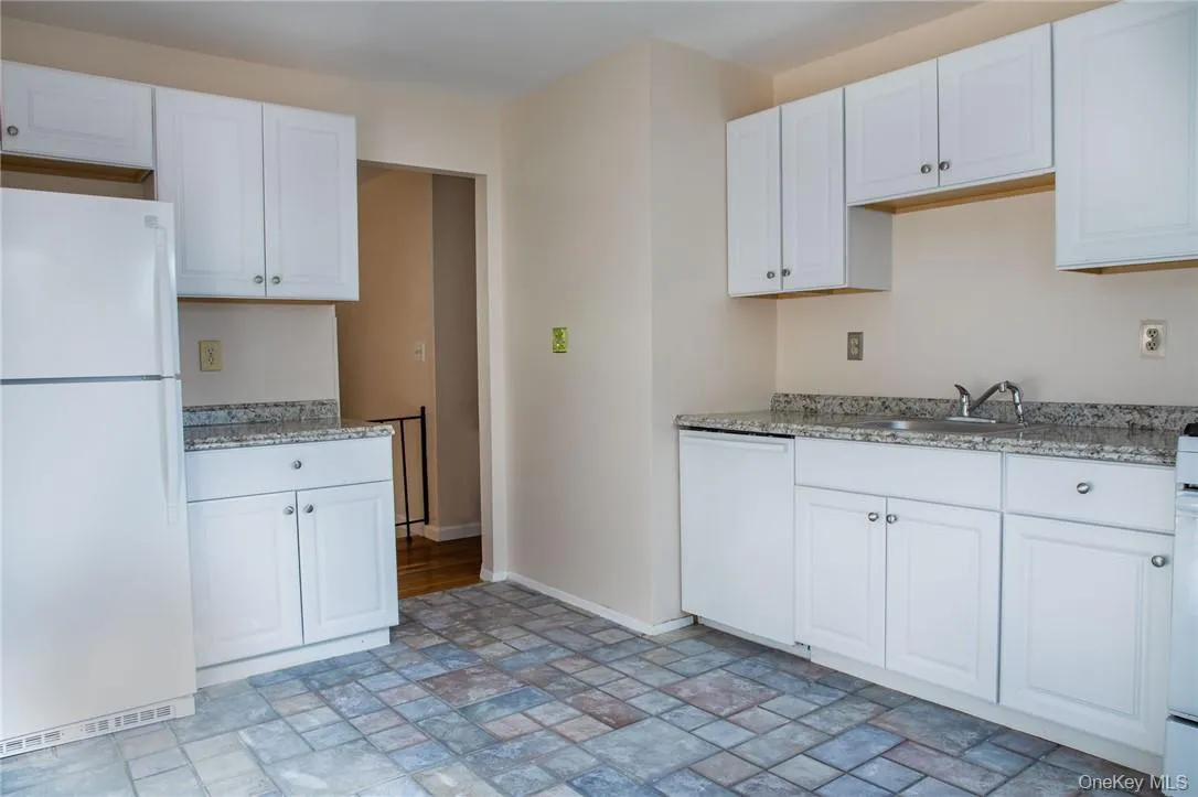 8 Fillmore Court, Woodbury, NY, 3 Bedrooms Bedrooms, 8 Rooms Rooms,1 BathroomBathrooms,Residential Lease,For Rent,Fillmore,0,H6158301 8 Fillmore Court, Woodbury, NY, 3 Bedrooms Bedrooms, 8 Rooms Rooms,1 BathroomBathrooms,Residential Lease,For Rent,Fillmore,0,H6158301