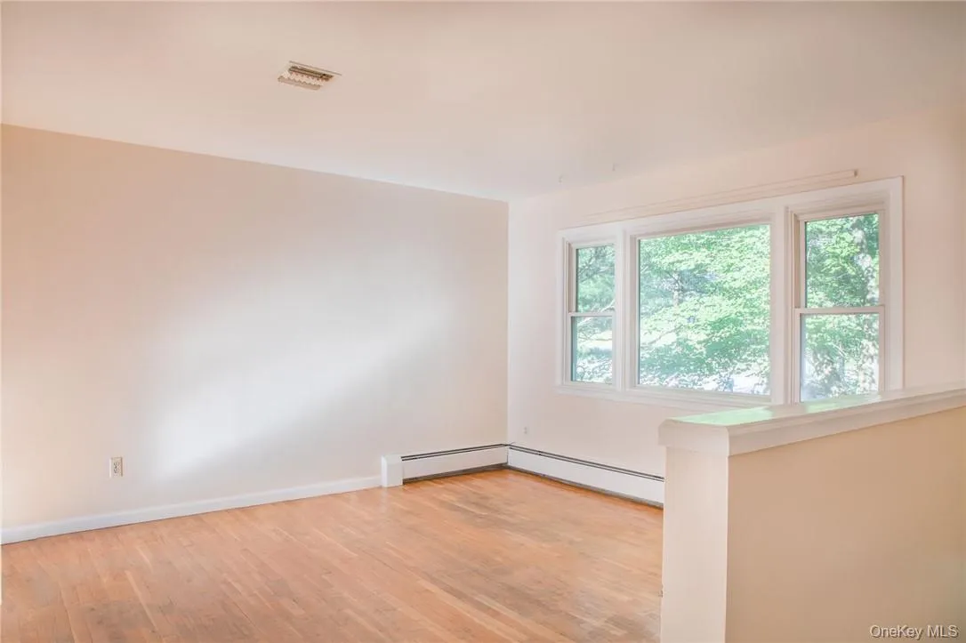 8 Fillmore Court, Woodbury, NY, 3 Bedrooms Bedrooms, 8 Rooms Rooms,1 BathroomBathrooms,Residential Lease,For Rent,Fillmore,0,H6158301 8 Fillmore Court, Woodbury, NY, 3 Bedrooms Bedrooms, 8 Rooms Rooms,1 BathroomBathrooms,Residential Lease,For Rent,Fillmore,0,H6158301