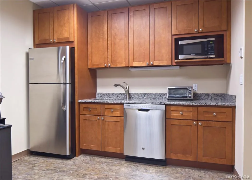 445 Hamilton Avenue, White Plains, NY, ,Commercial Lease,Idx,Hamilton,0,H6161561 445 Hamilton Avenue, White Plains, NY, ,Commercial Lease,Idx,Hamilton,0,H6161561