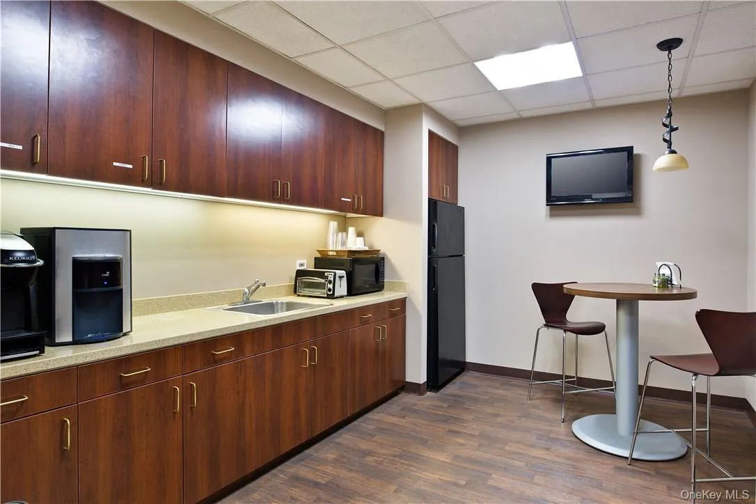 2 Overhill Road, Scarsdale, NY, ,Commercial Lease,Idx,Overhill,0,H6162009 2 Overhill Road, Scarsdale, NY, ,Commercial Lease,Idx,Overhill,0,H6162009