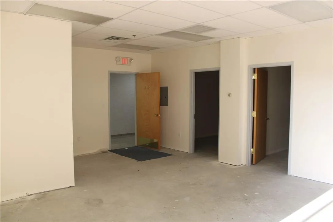 25 Smith Street, Clarkstown, NY, ,Commercial Lease,Idx,Smith,0,H6207311 25 Smith Street, Clarkstown, NY, ,Commercial Lease,Idx,Smith,0,H6207311