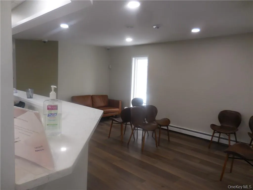 456 Gidney Avenue, Newburgh (city), NY, ,Commercial Lease,Idx,Gidney,H6235466 456 Gidney Avenue, Newburgh (city), NY, ,Commercial Lease,Idx,Gidney,H6235466