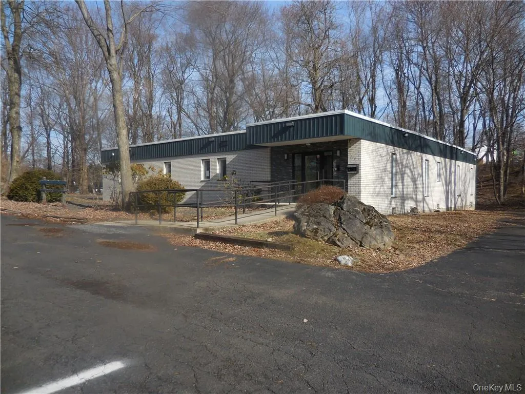 456 Gidney Avenue, Newburgh (city), NY, ,Commercial Lease,Idx,Gidney,H6235467 456 Gidney Avenue, Newburgh (city), NY, ,Commercial Lease,Idx,Gidney,H6235467