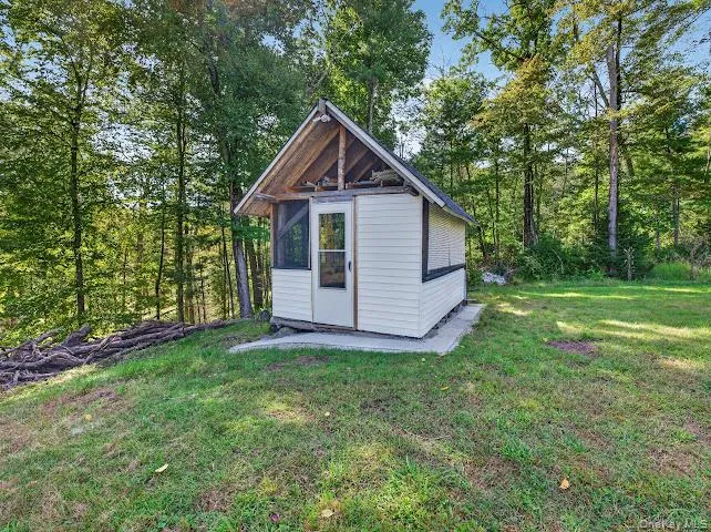 180 Yulan Barryville Road, Highland, NY, 4 Bedrooms Bedrooms, 14 Rooms Rooms,3 BathroomsBathrooms,Residential,For Rent,Yulan Barryville,0,H6265364 180 Yulan Barryville Road, Highland, NY, 4 Bedrooms Bedrooms, 14 Rooms Rooms,3 BathroomsBathrooms,Residential,For Rent,Yulan Barryville,0,H6265364