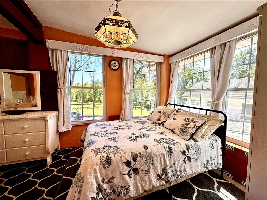 180 Yulan Barryville Road, Highland, NY, 4 Bedrooms Bedrooms, 14 Rooms Rooms,3 BathroomsBathrooms,Residential,For Rent,Yulan Barryville,0,H6265364 180 Yulan Barryville Road, Highland, NY, 4 Bedrooms Bedrooms, 14 Rooms Rooms,3 BathroomsBathrooms,Residential,For Rent,Yulan Barryville,0,H6265364