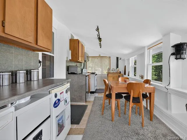 180 Yulan Barryville Road, Highland, NY, 4 Bedrooms Bedrooms, 14 Rooms Rooms,3 BathroomsBathrooms,Residential,For Rent,Yulan Barryville,0,H6265364 180 Yulan Barryville Road, Highland, NY, 4 Bedrooms Bedrooms, 14 Rooms Rooms,3 BathroomsBathrooms,Residential,For Rent,Yulan Barryville,0,H6265364
