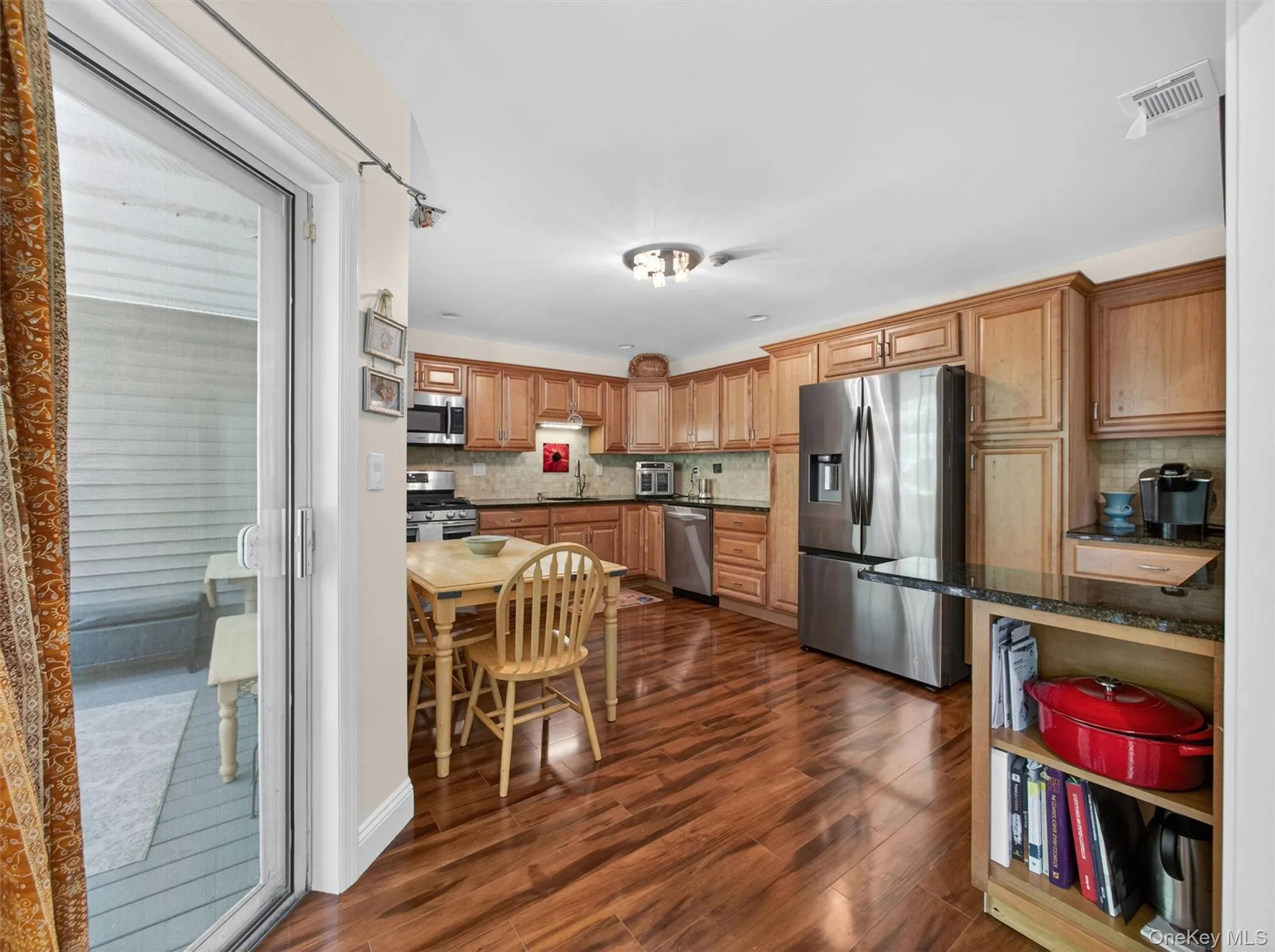 198 Eagle Ridge Way, Clarkstown, NY, 2 Bedrooms Bedrooms, 6 Rooms Rooms,3 BathroomsBathrooms,Residential,For Rent,Eagle Ridge,0,H6265541 198 Eagle Ridge Way, Clarkstown, NY, 2 Bedrooms Bedrooms, 6 Rooms Rooms,3 BathroomsBathrooms,Residential,For Rent,Eagle Ridge,0,H6265541