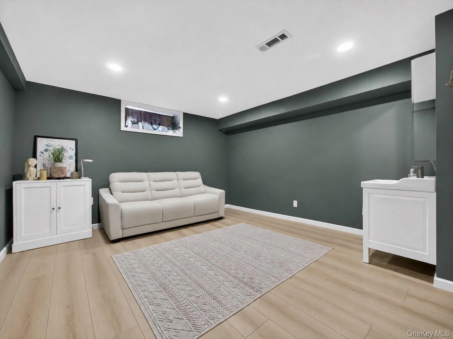 198 Eagle Ridge Way, Clarkstown, NY, 2 Bedrooms Bedrooms, 6 Rooms Rooms,3 BathroomsBathrooms,Residential,For Rent,Eagle Ridge,0,H6265541 198 Eagle Ridge Way, Clarkstown, NY, 2 Bedrooms Bedrooms, 6 Rooms Rooms,3 BathroomsBathrooms,Residential,For Rent,Eagle Ridge,0,H6265541