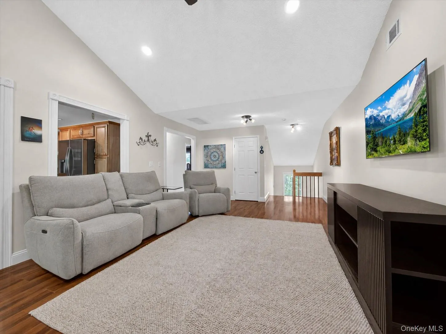 198 Eagle Ridge Way, Clarkstown, NY, 2 Bedrooms Bedrooms, 6 Rooms Rooms,3 BathroomsBathrooms,Residential,For Rent,Eagle Ridge,0,H6265541 198 Eagle Ridge Way, Clarkstown, NY, 2 Bedrooms Bedrooms, 6 Rooms Rooms,3 BathroomsBathrooms,Residential,For Rent,Eagle Ridge,0,H6265541