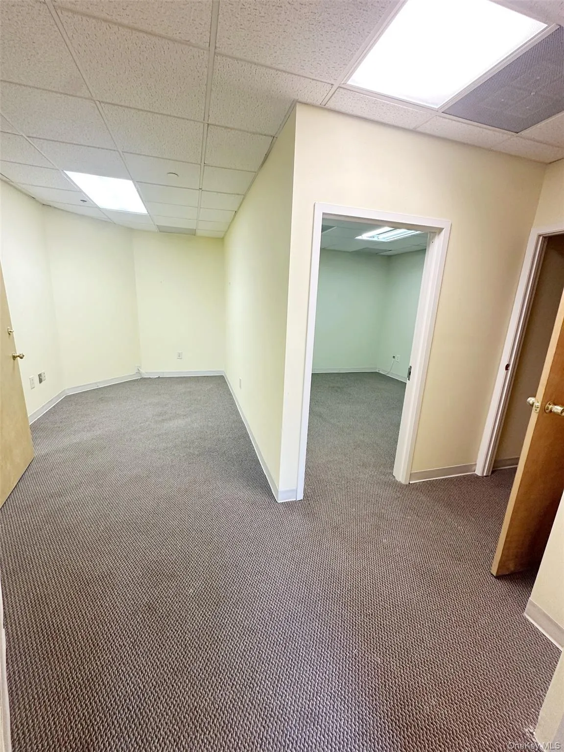 Office with storage nook Office with storage nook