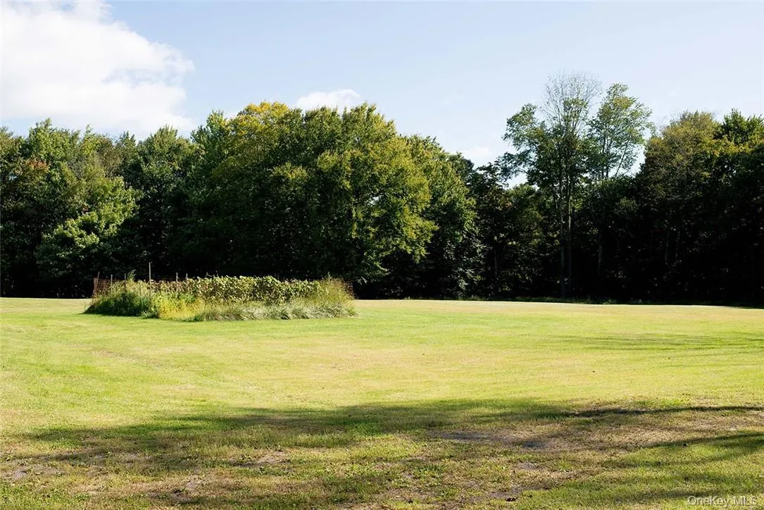 114 Levine Road, Thompson, NY, 5 Bedrooms Bedrooms, 9 Rooms Rooms,3 BathroomsBathrooms,Residential,For Rent,Levine,0,H6268741 114 Levine Road, Thompson, NY, 5 Bedrooms Bedrooms, 9 Rooms Rooms,3 BathroomsBathrooms,Residential,For Rent,Levine,0,H6268741