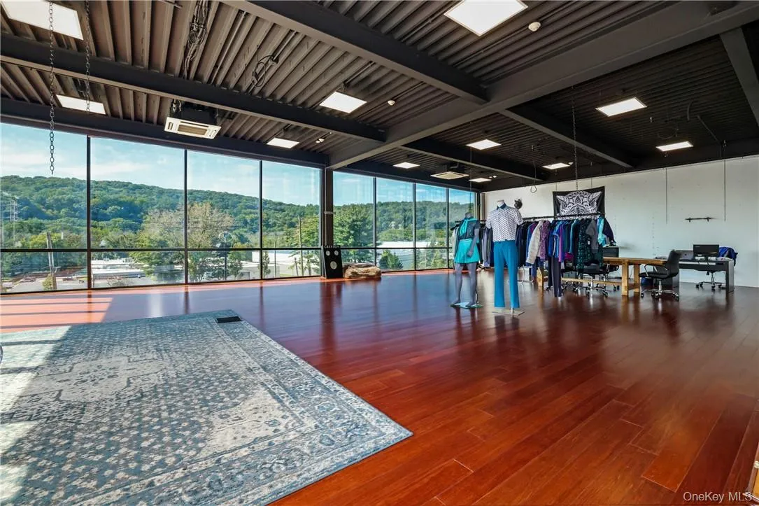 168 Saw Mill River Road, Mount Pleasant, NY, ,Commercial Lease,Idx,Saw Mill River,0,H6272871 168 Saw Mill River Road, Mount Pleasant, NY, ,Commercial Lease,Idx,Saw Mill River,0,H6272871
