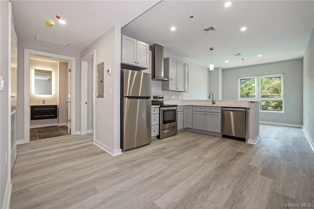 500 Commerce Street, Mount Pleasant, NY, 1 Bedroom Bedrooms, 3 Rooms Rooms,1 BathroomBathrooms,Residential Lease,Idx,Commerce,H6275244 500 Commerce Street, Mount Pleasant, NY, 1 Bedroom Bedrooms, 3 Rooms Rooms,1 BathroomBathrooms,Residential Lease,Idx,Commerce,H6275244