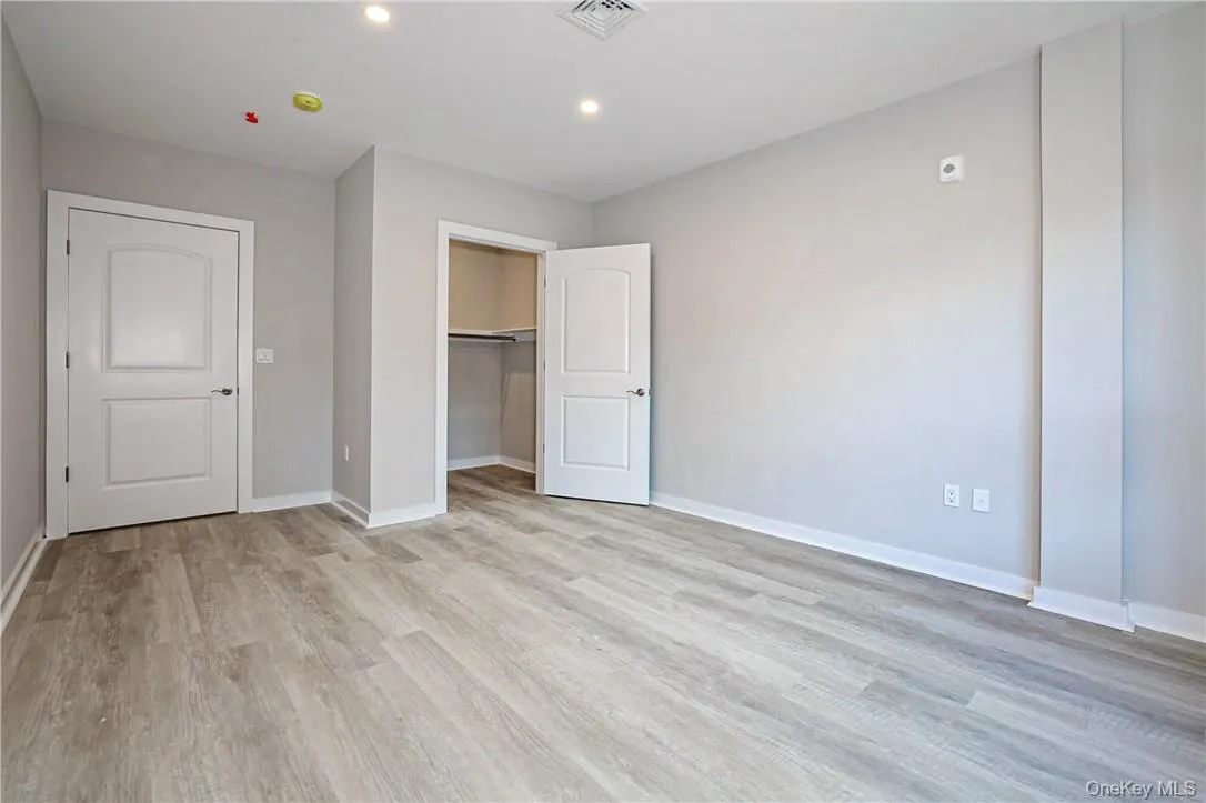 500 Commerce Street, Mount Pleasant, NY, 2 Bedrooms Bedrooms, 4 Rooms Rooms,1 BathroomBathrooms,Residential Lease,Idx,Commerce,0,H6275245 500 Commerce Street, Mount Pleasant, NY, 2 Bedrooms Bedrooms, 4 Rooms Rooms,1 BathroomBathrooms,Residential Lease,Idx,Commerce,0,H6275245