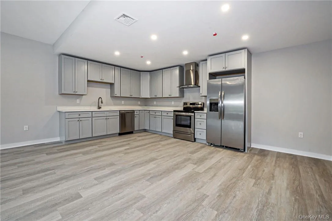 500 Commerce Street, Mount Pleasant, NY, 2 Bedrooms Bedrooms, 4 Rooms Rooms,1 BathroomBathrooms,Residential Lease,Idx,Commerce,0,H6275245 500 Commerce Street, Mount Pleasant, NY, 2 Bedrooms Bedrooms, 4 Rooms Rooms,1 BathroomBathrooms,Residential Lease,Idx,Commerce,0,H6275245