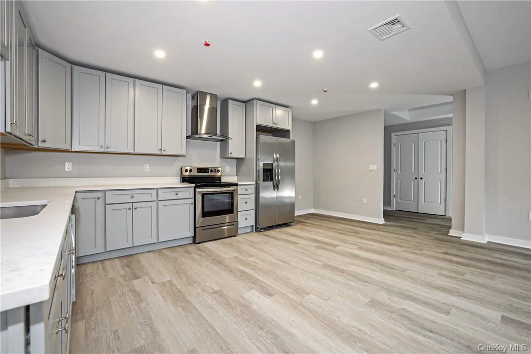 500 Commerce Street, Mount Pleasant, NY, 2 Bedrooms Bedrooms, 4 Rooms Rooms,1 BathroomBathrooms,Residential Lease,Idx,Commerce,0,H6275245 500 Commerce Street, Mount Pleasant, NY, 2 Bedrooms Bedrooms, 4 Rooms Rooms,1 BathroomBathrooms,Residential Lease,Idx,Commerce,0,H6275245