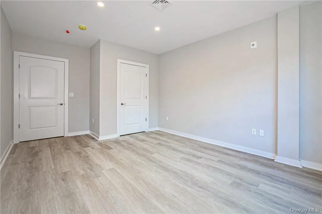 500 Commerce Street, Mount Pleasant, NY, 2 Bedrooms Bedrooms, 4 Rooms Rooms,1 BathroomBathrooms,Residential Lease,Idx,Commerce,0,H6275245 500 Commerce Street, Mount Pleasant, NY, 2 Bedrooms Bedrooms, 4 Rooms Rooms,1 BathroomBathrooms,Residential Lease,Idx,Commerce,0,H6275245