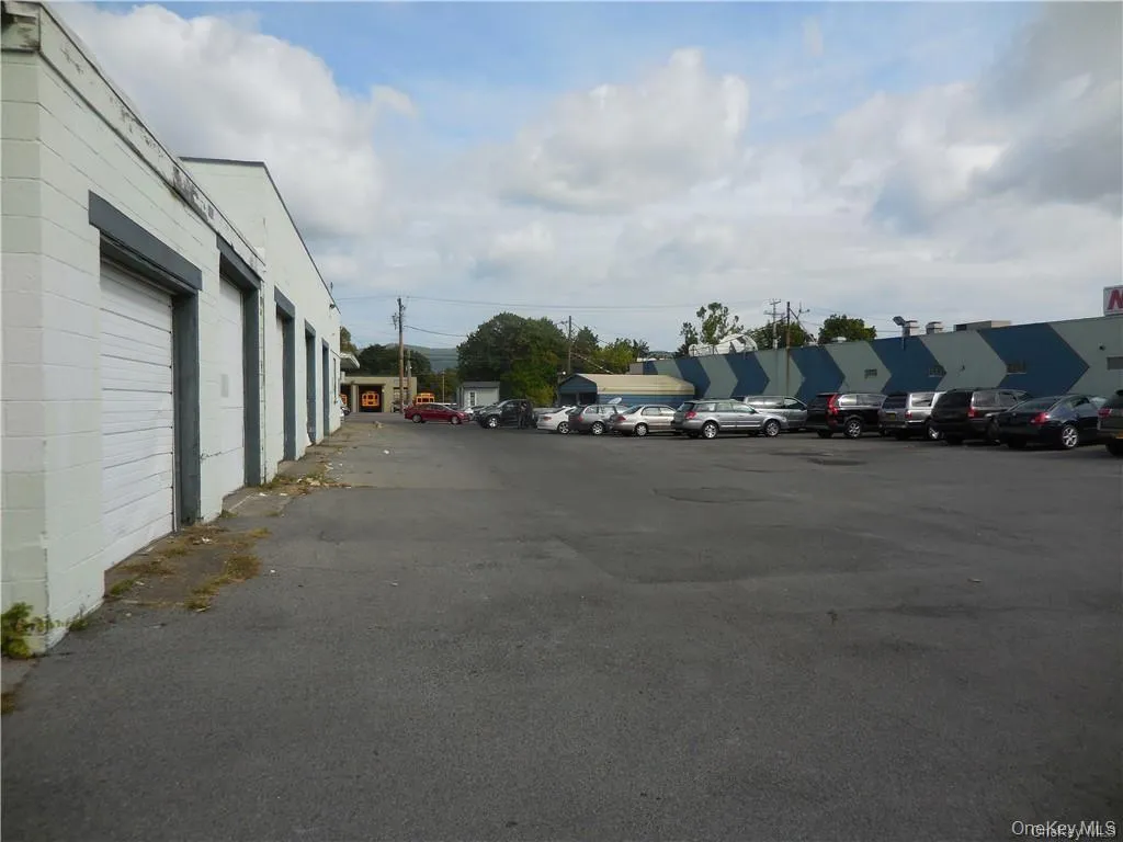 146 Robinson Avenue, Newburgh (city), NY, ,Commercial Lease,Idx,Robinson,0,H6276090 146 Robinson Avenue, Newburgh (city), NY, ,Commercial Lease,Idx,Robinson,0,H6276090