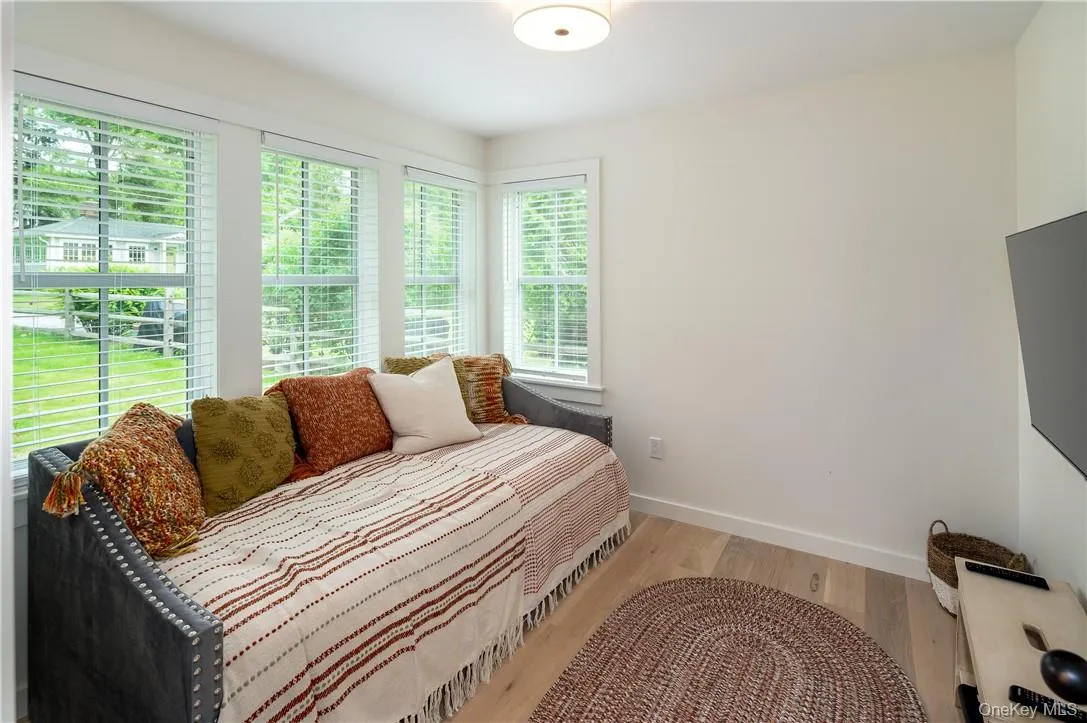 24 Cove Road, Lewisboro, NY, 3 Bedrooms Bedrooms, 7 Rooms Rooms,2 BathroomsBathrooms,Residential Lease,Idx,Cove,H6276740 24 Cove Road, Lewisboro, NY, 3 Bedrooms Bedrooms, 7 Rooms Rooms,2 BathroomsBathrooms,Residential Lease,Idx,Cove,H6276740