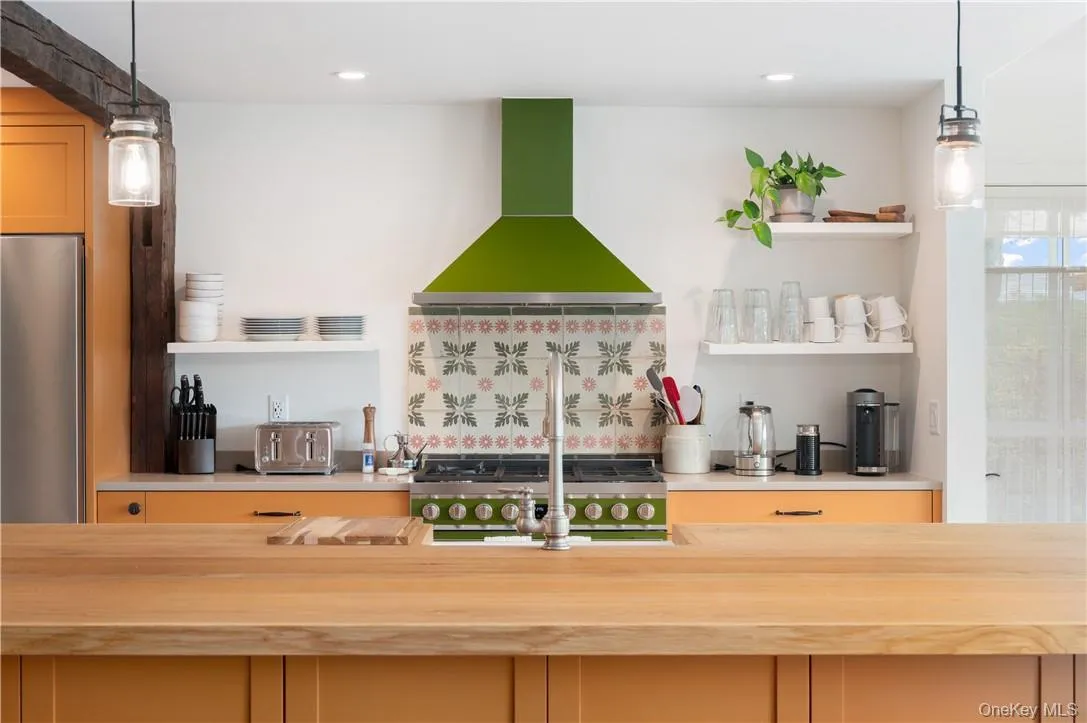 24 Cove Road, Lewisboro, NY, 3 Bedrooms Bedrooms, 7 Rooms Rooms,2 BathroomsBathrooms,Residential Lease,For Rent,Cove,0,H6276740 24 Cove Road, Lewisboro, NY, 3 Bedrooms Bedrooms, 7 Rooms Rooms,2 BathroomsBathrooms,Residential Lease,For Rent,Cove,0,H6276740