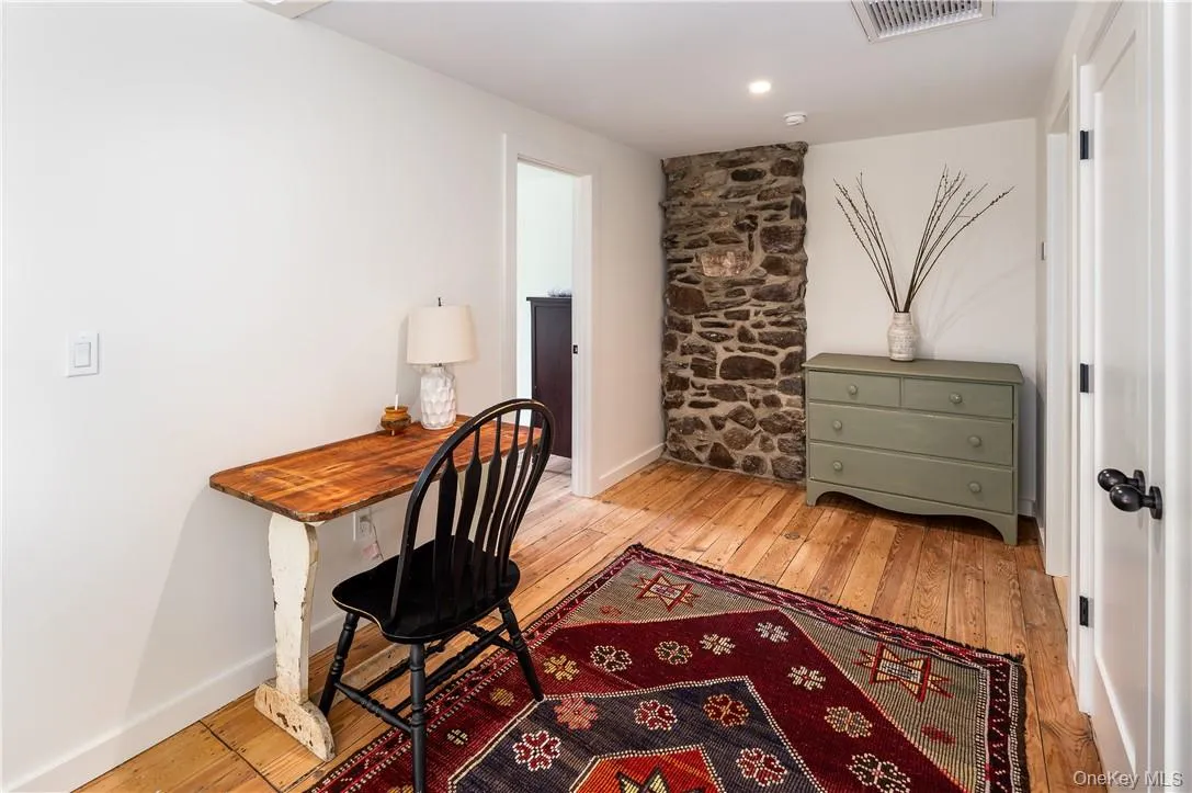 Open space upstairs/landing area Open space upstairs/landing area