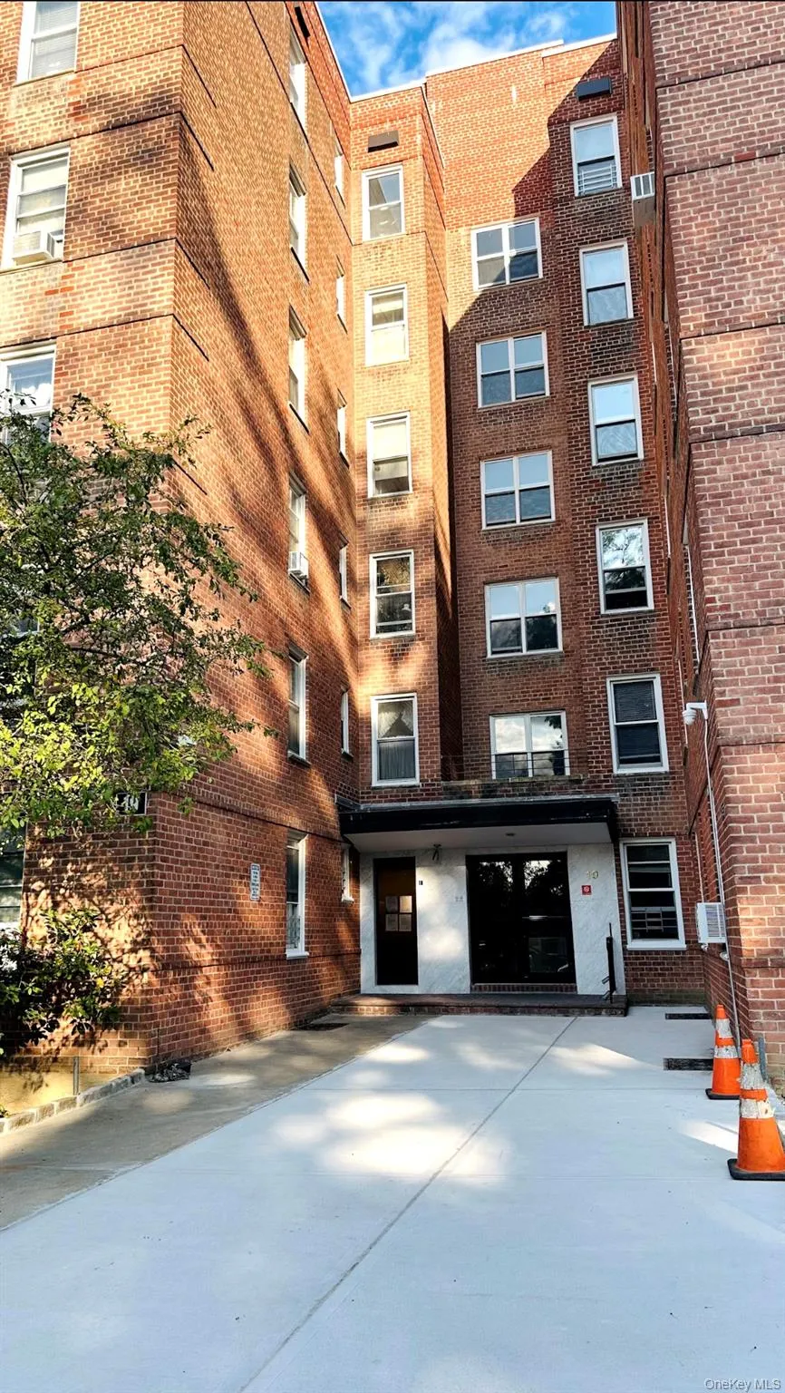 19 Abeel Street, Yonkers, NY, 2 Bedrooms Bedrooms, 5 Rooms Rooms,1 BathroomBathrooms,Residential,For Rent,Abeel,0,H6284753 19 Abeel Street, Yonkers, NY, 2 Bedrooms Bedrooms, 5 Rooms Rooms,1 BathroomBathrooms,Residential,For Rent,Abeel,0,H6284753