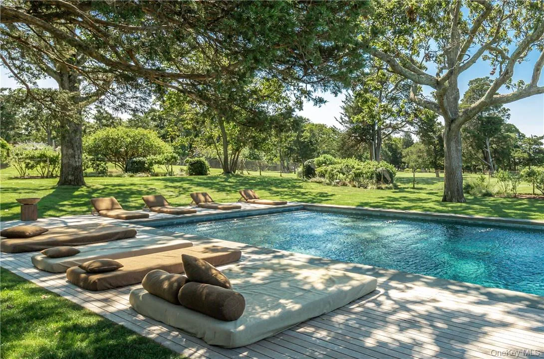 Outdoor pool Outdoor pool