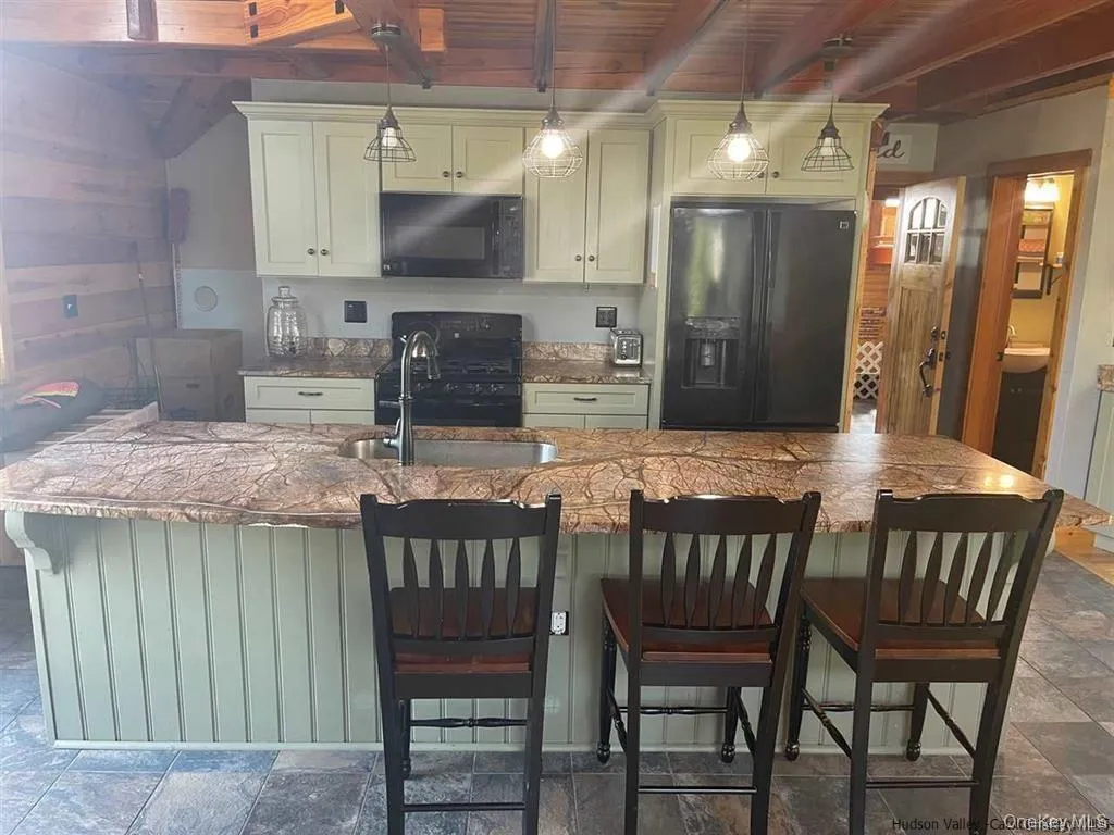 109 Goldrick Landing, Ulster, NY, 6 Bedrooms Bedrooms, 8 Rooms Rooms,3 BathroomsBathrooms,Residential,For Rent,Goldrick,0,H6288445 109 Goldrick Landing, Ulster, NY, 6 Bedrooms Bedrooms, 8 Rooms Rooms,3 BathroomsBathrooms,Residential,For Rent,Goldrick,0,H6288445